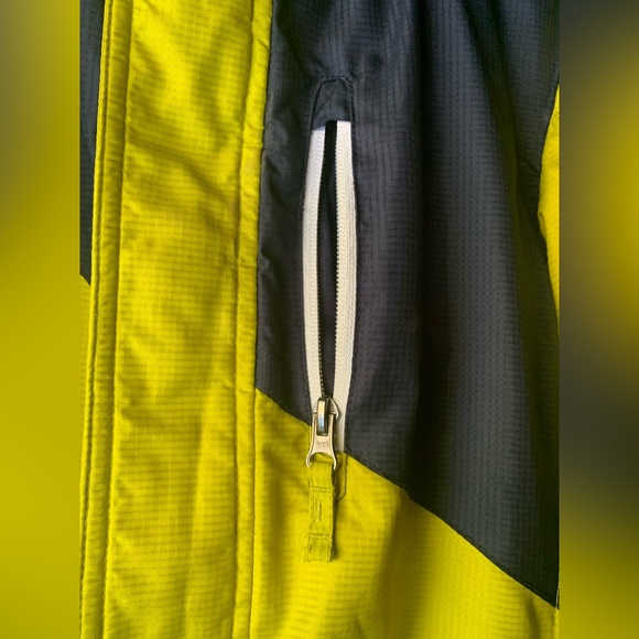 Xpedition Windproof Triple Closure Winter Coat, Bright Colors! Size L 12-l4, EUC - Picture 15 of 16